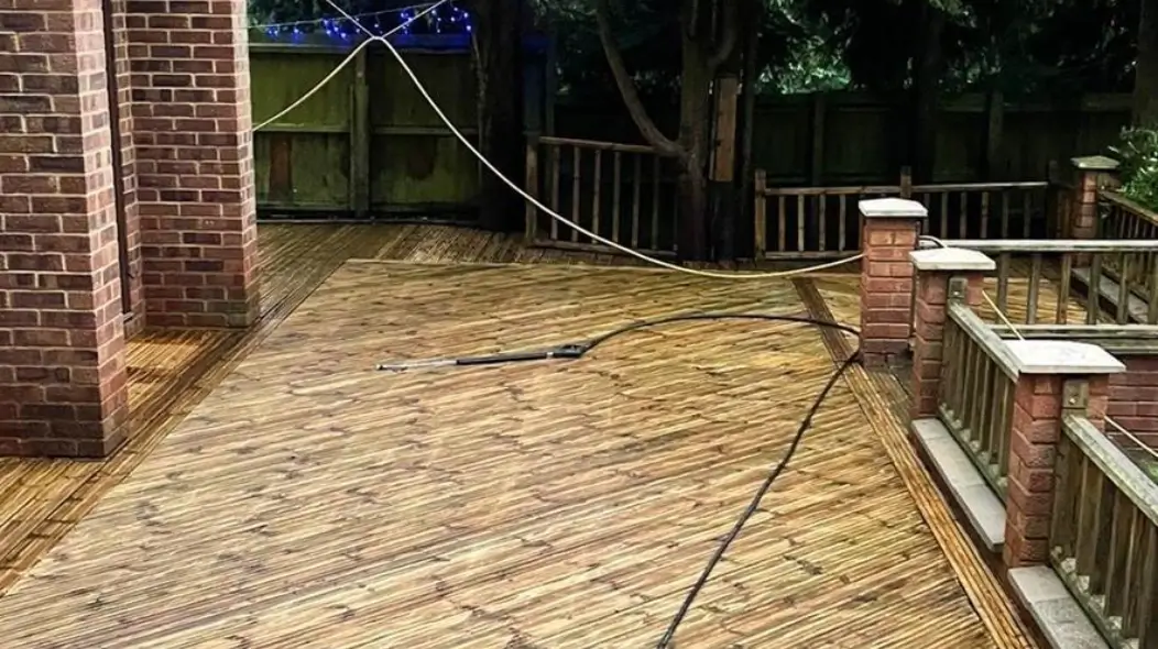 Decking Cleaning